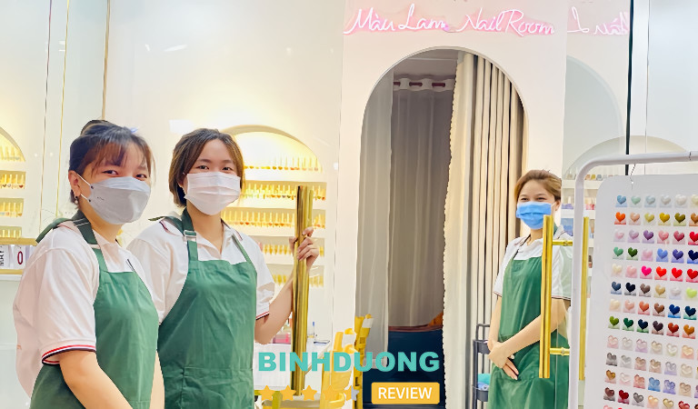 Màu Lam NailRoom tại Bến Cát