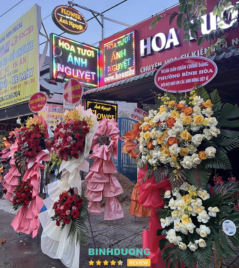 Hoa khai trương Thuận An shop Ánh Nguyệt
