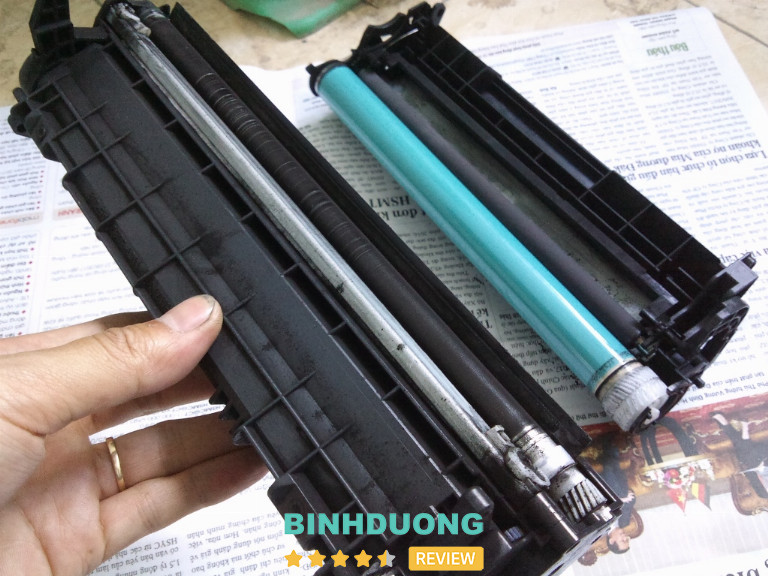 Cửa Hàng Phụng Hoàng, Bình Dương