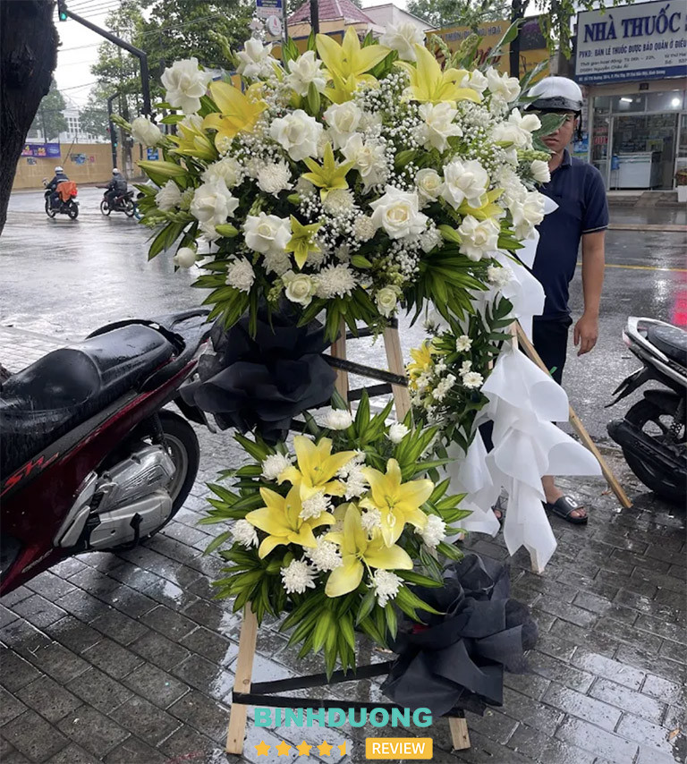 Hoa viếng chia buồn đám tang ở Phú Giáo Bình Dương FLoLi