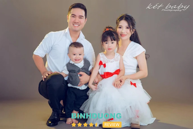 Két Baby, Bình Dương