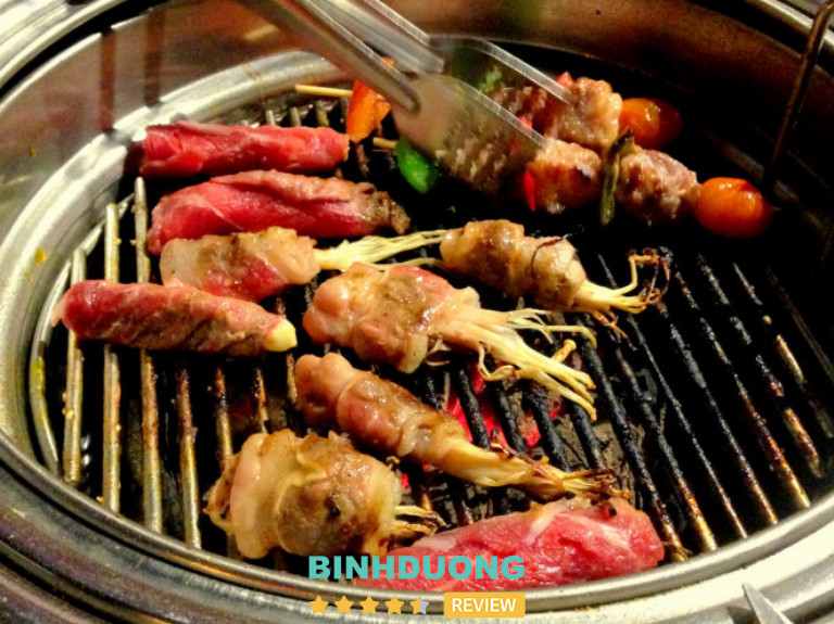 Buffet BBQ & Lẩu Nướng Cổng Xanh Tít Mít, Bình Dương