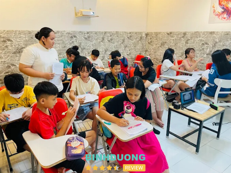 Trung tâm Ngoại ngữ UP English, Bình Dương
