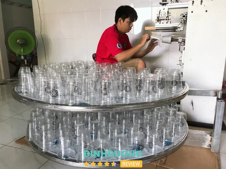 In Logo Ly Nhựa Nhật Linh, Bình Dương