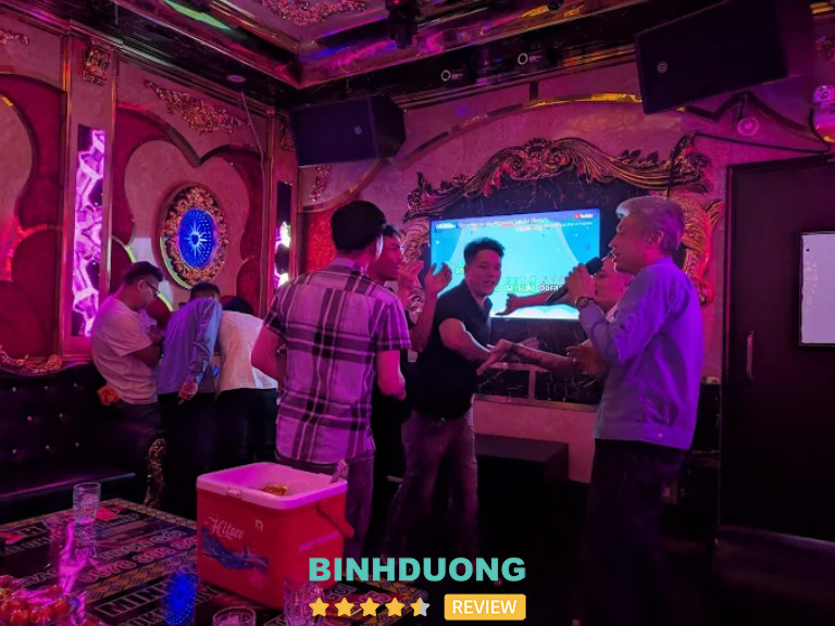 Quán Karaoke Hoàng Mai, Bình Dương