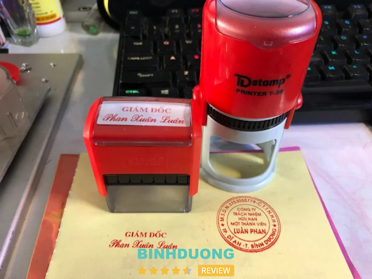 Khắc Dấu Minh Hoàng, Bình Dương