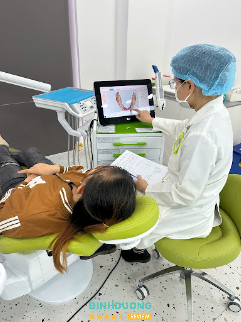 Bệnh Viện Răng Hàm Mặt Sài Gòn đánh giá xương hàm trước khi lập kế hoạch Implant